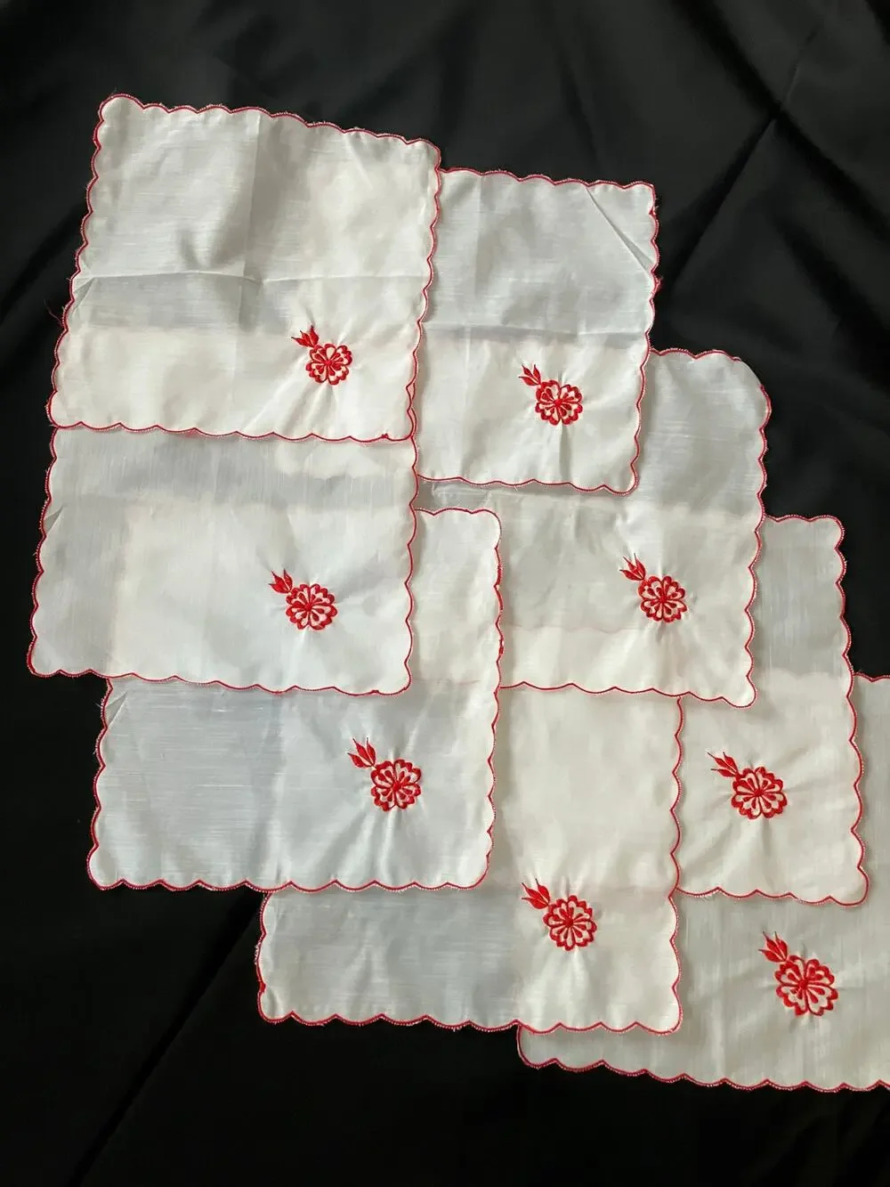 Vintage Embroidered Cotton Napkins Set of 8 Red Floral Scalloped Cocktail Napkin